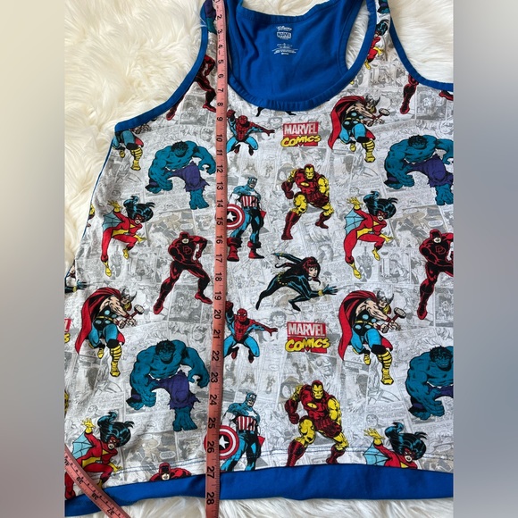 Marvel Disney Comic Book Style Super Hero Ladies Racer Back Tank Top Size XL - Picture 2 of 8